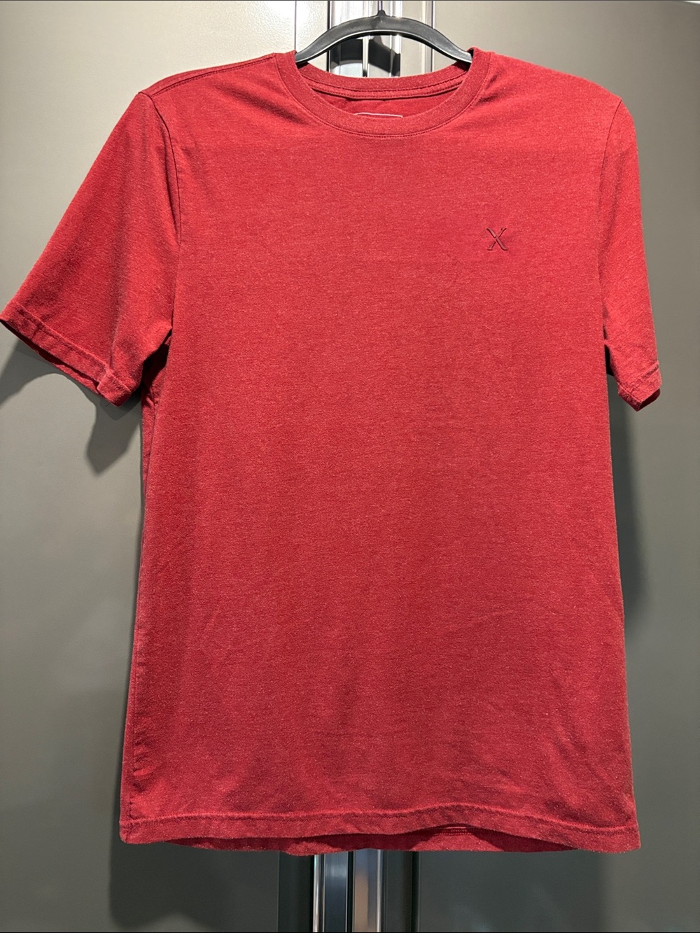 Express Burgundy Men's medium slim stretch Crew Neck T-Shirt with 'X' Logo